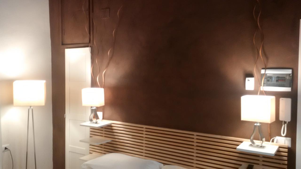 Suite White House Трані Екстер'єр фото